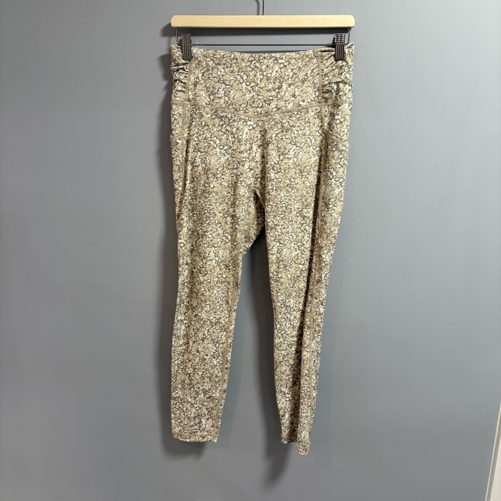 Zyia Leggings